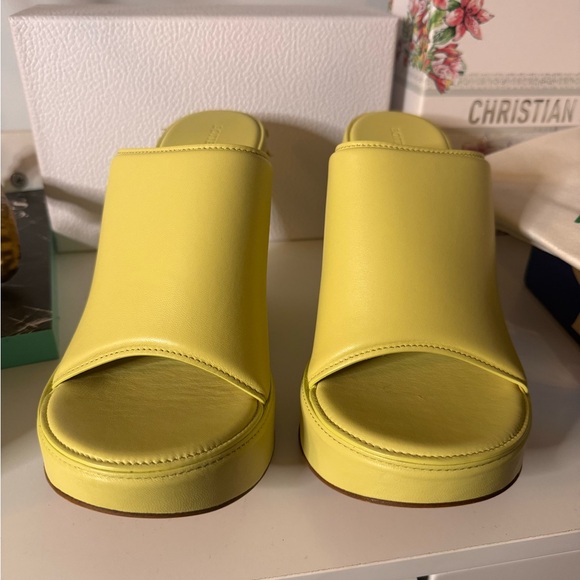 Bottega Veneta Wedge Heels Sz 39 BNIB - Picture 12 of 13